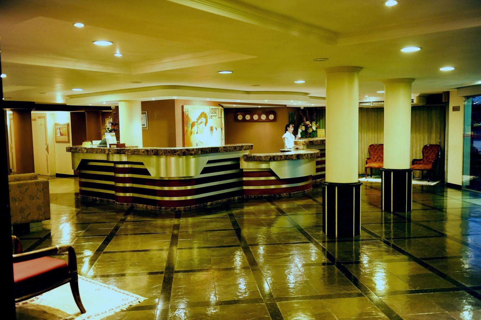 Hotel Rafain Centro Фос-ду-Игуасу Экстерьер фото